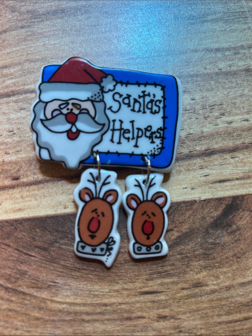 Vintage 80s/90s Ceramic Christmas Santa's Helpers Dangle Brooch Pin
